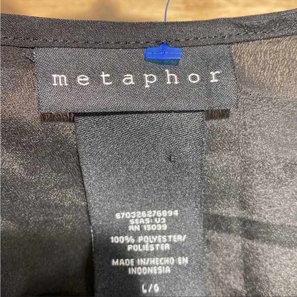 METAPHOR black ruffle top! Gorgoeus. Fun. Classy! SZ L - Picture 4 of 6